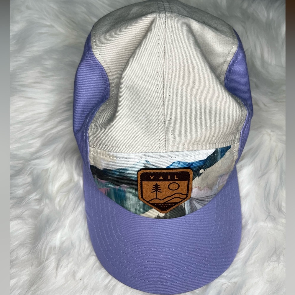 Locale Camper Hat Vail Colorado Light Purple with Mountain Scene - Picture 9 of 9